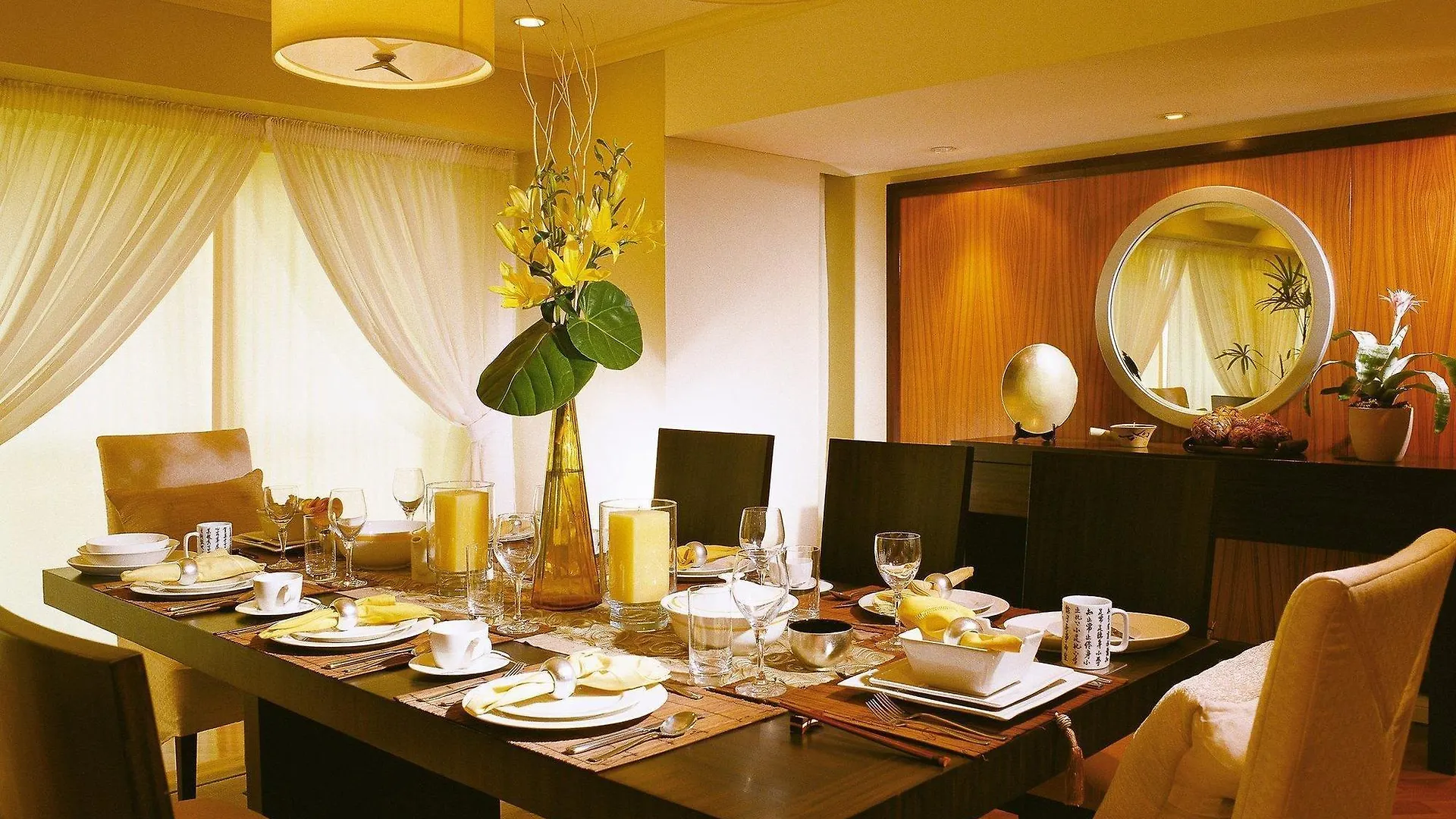 Fraser Place Manila Makati City 5*,  Philippines