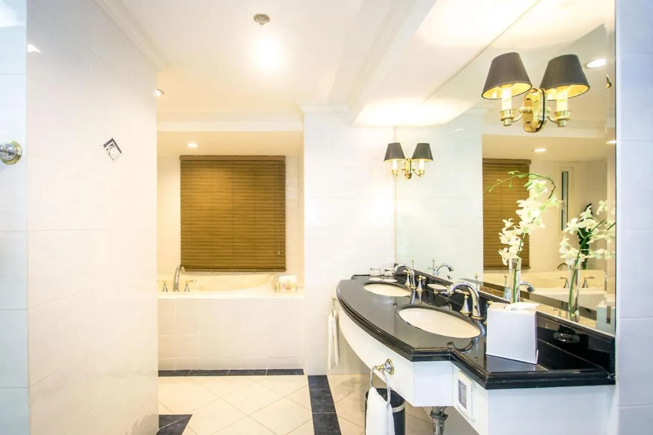 Fraser Place Manila Makati City Aparthotel