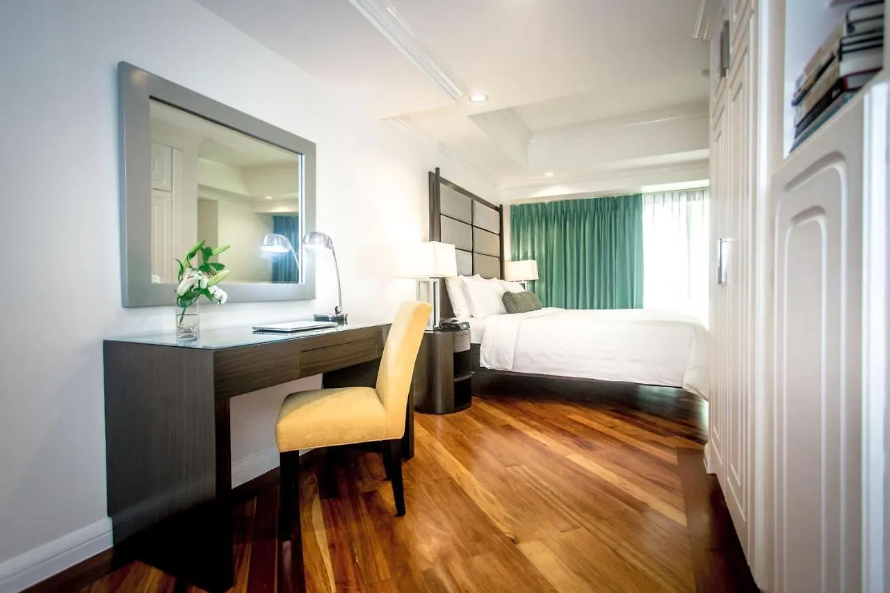 Fraser Place Manila Makati City 5*,  Philippines