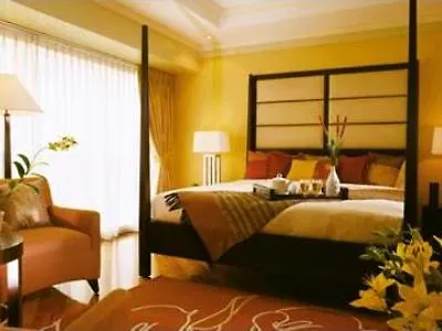 Aparthotel Fraser Place Manila Makati City